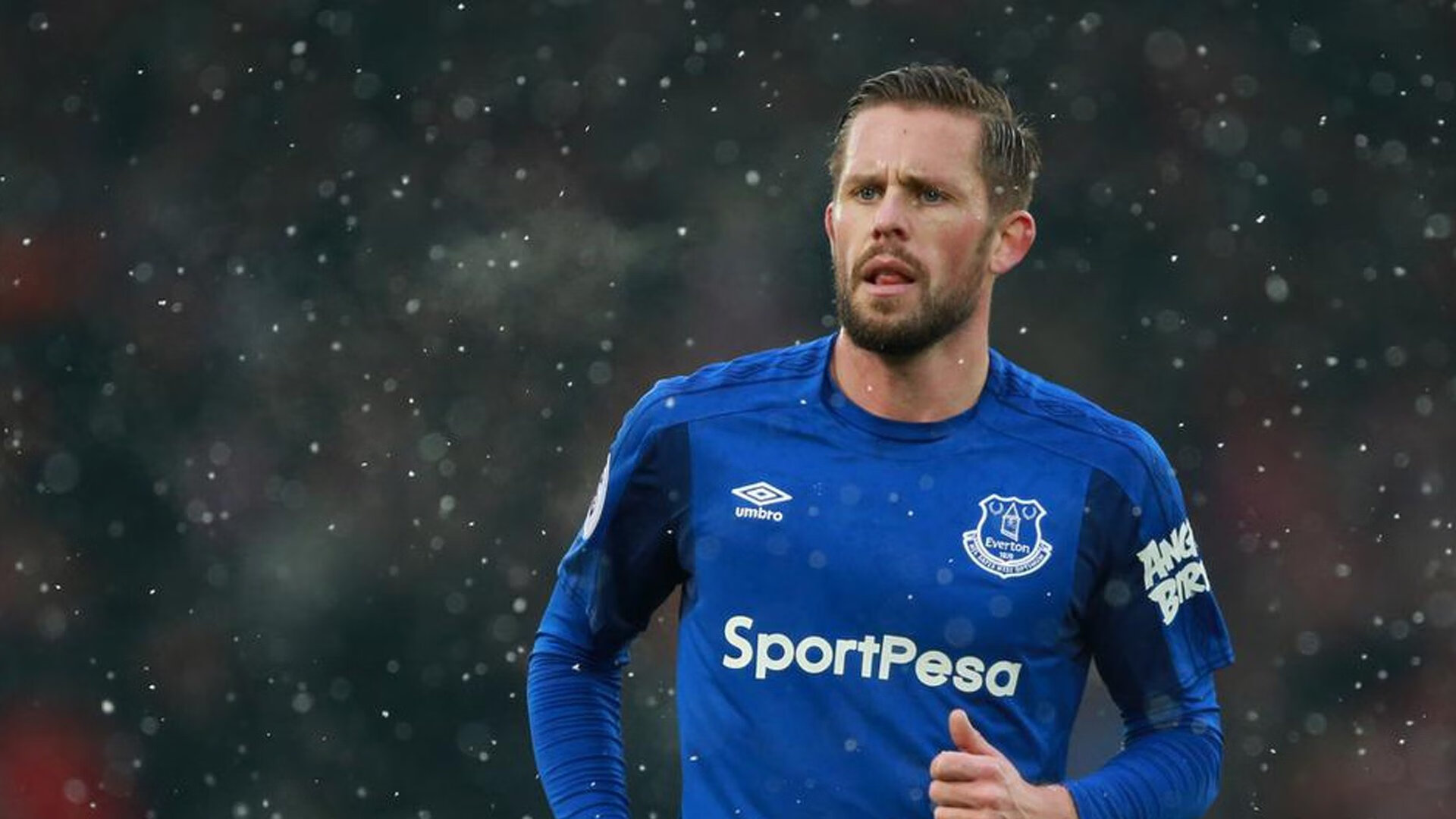 开云官方网-五大联赛前锋禁区内触球次数是否决定射门效率，前锋规则